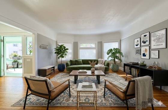 Pristine Remodel Meets Historic Elegance