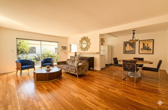 Charming Top-Level Home with Balcony, Parking