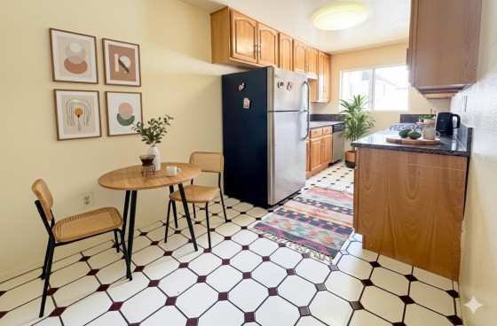 Unit Above Carports | High Walkability Score